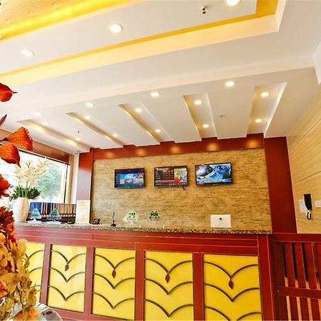 Greentree Inn Bole Wanxianghui Express Hotel Exterior photo